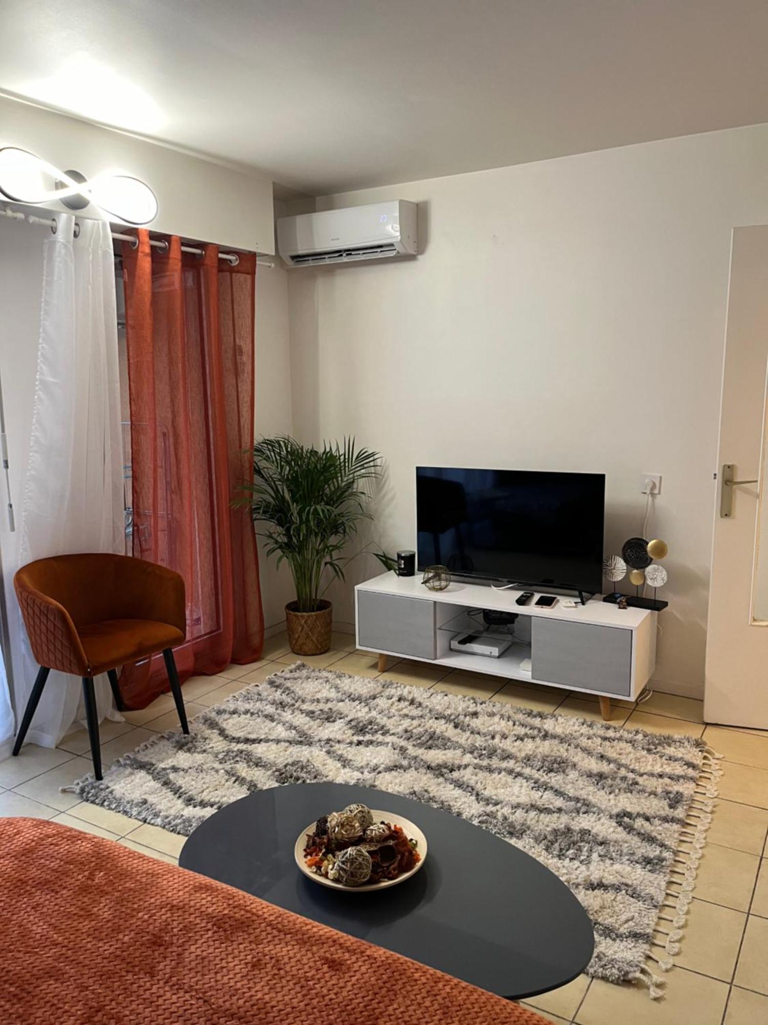 Studio Proche Promenade Des Anglais Nizza Exterior foto